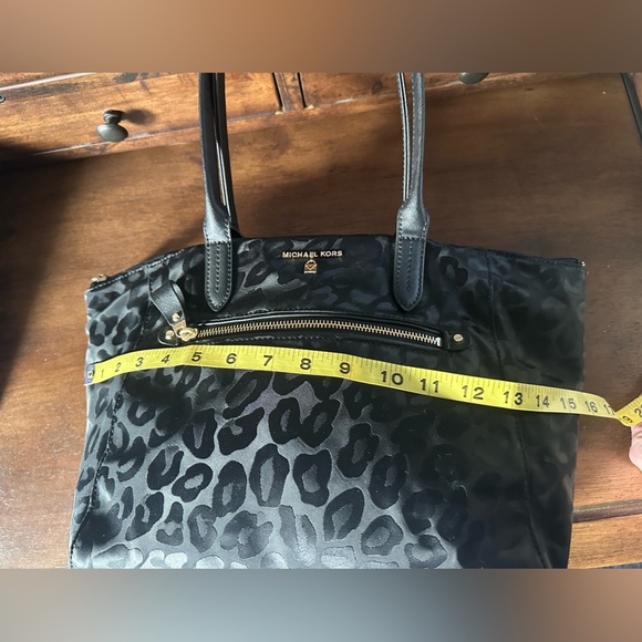 Michael Kors Leopard Bag - Picture 8 of 15